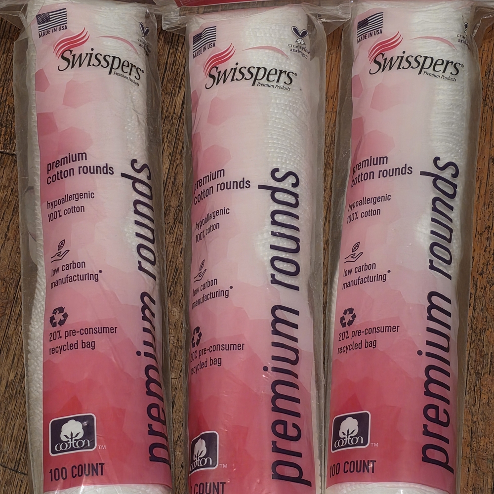 Swisspers Premium Cotton Rounds - Pink & White (100 Count Each Pack) 3packs